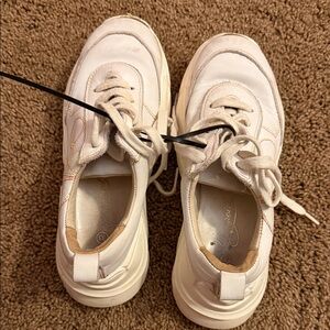 Bonpoint kids chunky White Sneakers size 33